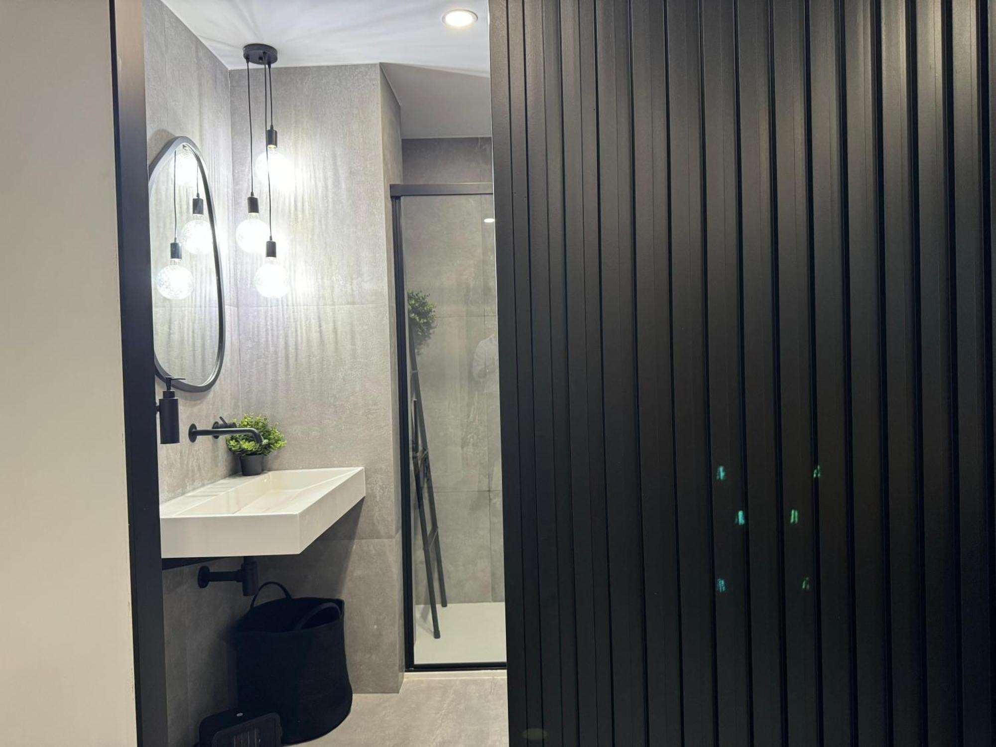 Apartamento Deluxe Lajuderia Con Parking Gratis Cordoba Dış mekan fotoğraf